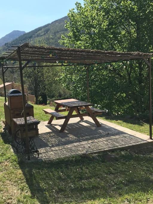 فيلا Le Grenier De L Aigoual فاليراوغ المظهر الخارجي الصورة
